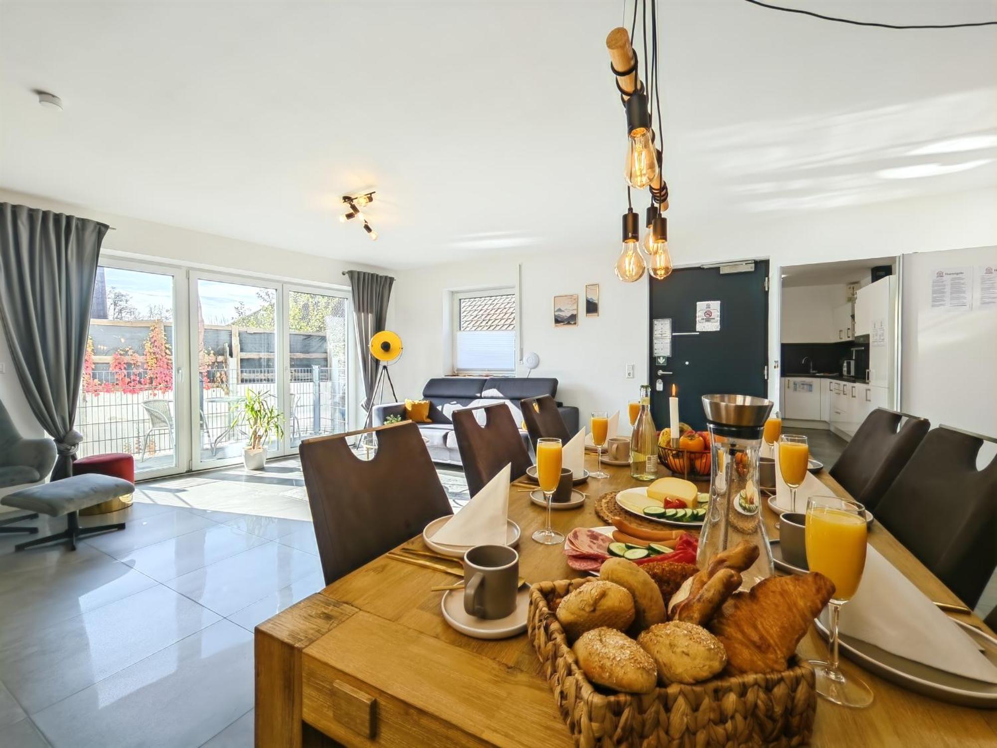 Kaiserin Sisi Fuer Bis Zu 6 - Arbeitsplatz, Badewanne, Parkplatz, Waschmaschine 딘클스버 외부 사진