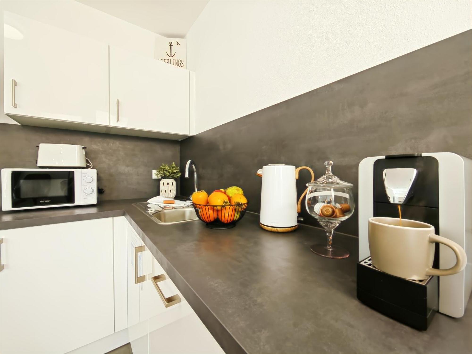 Kaiserin Sisi Fuer Bis Zu 6 - Arbeitsplatz, Badewanne, Parkplatz, Waschmaschine 딘클스버 외부 사진