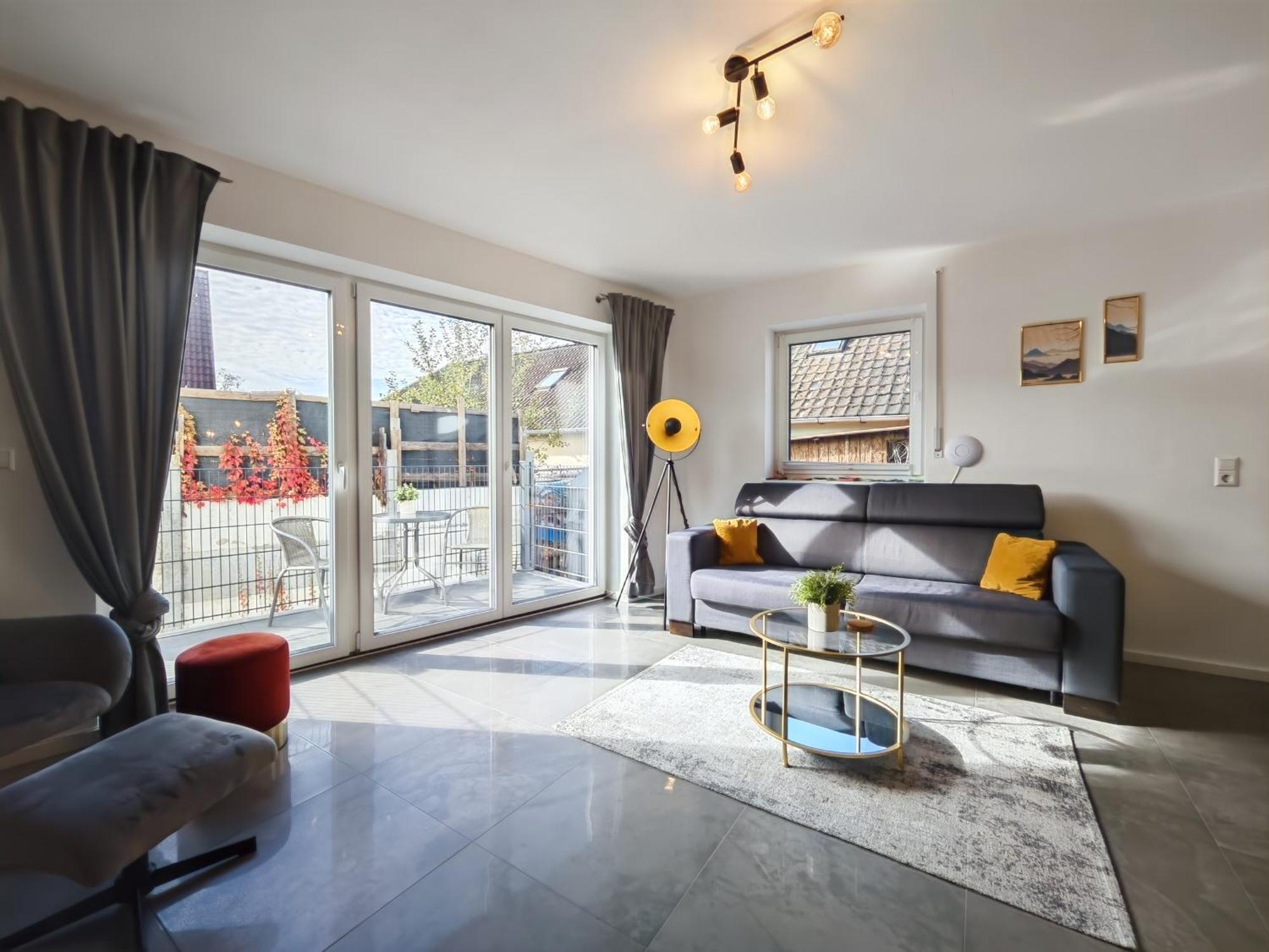 Kaiserin Sisi Fuer Bis Zu 6 - Arbeitsplatz, Badewanne, Parkplatz, Waschmaschine 딘클스버 외부 사진