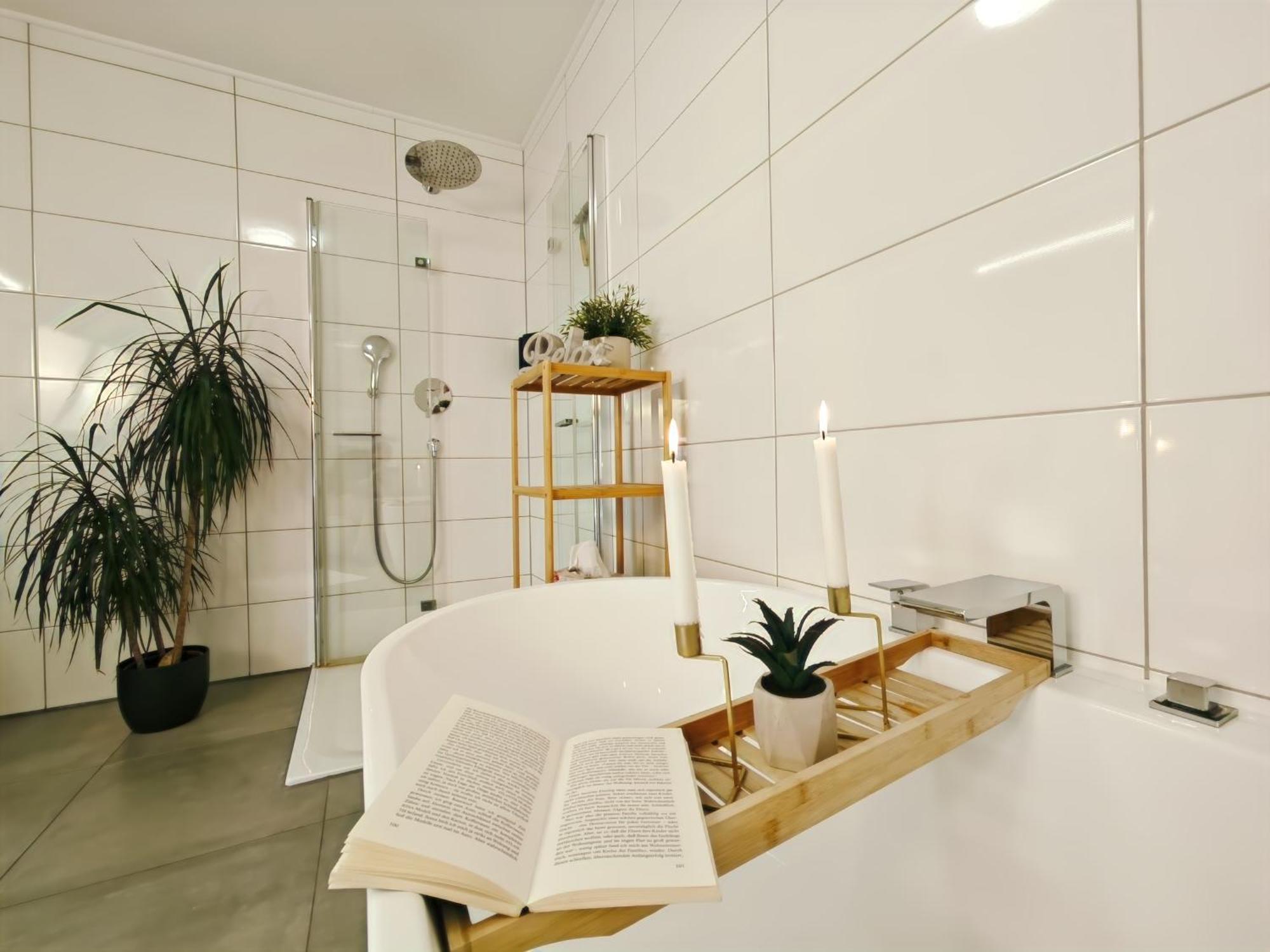 Kaiserin Sisi Fuer Bis Zu 6 - Arbeitsplatz, Badewanne, Parkplatz, Waschmaschine 딘클스버 외부 사진