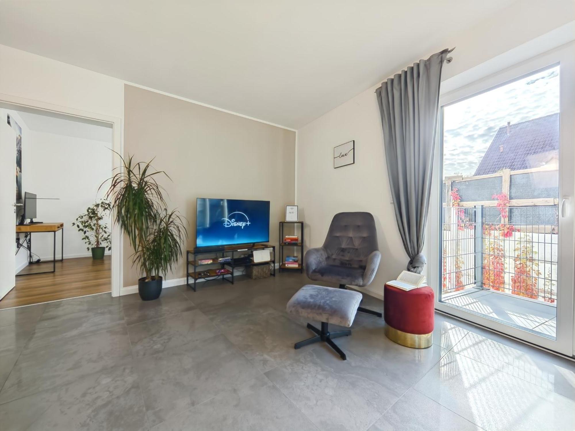 Kaiserin Sisi Fuer Bis Zu 6 - Arbeitsplatz, Badewanne, Parkplatz, Waschmaschine 딘클스버 외부 사진